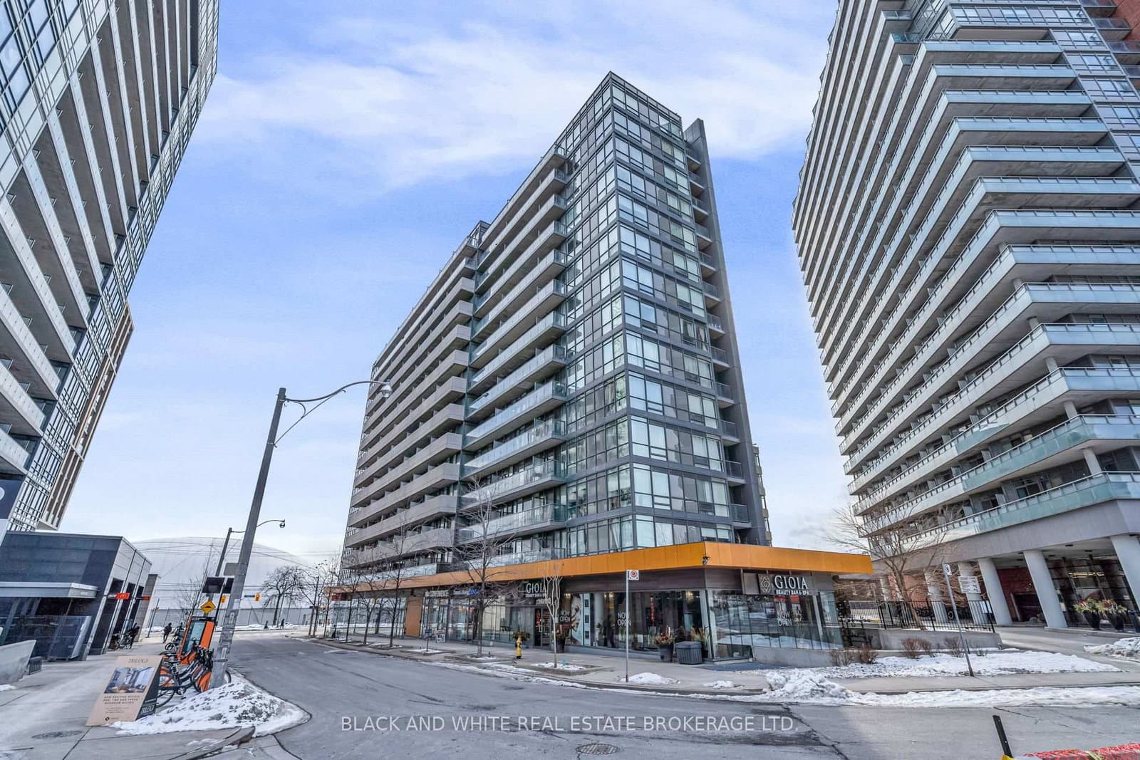 20 Joe Shuster Way, Unit 403