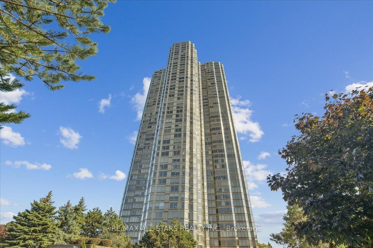 #Ph 4507 - 1 Palace Pier Court