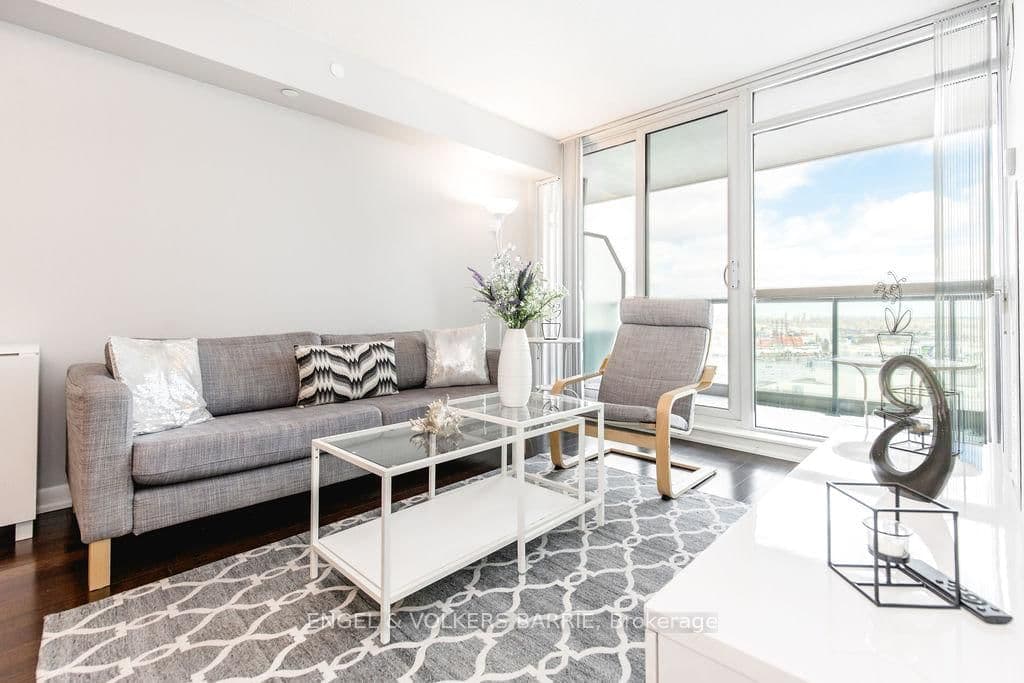 #1709 - 215 Sherway Gardens Road