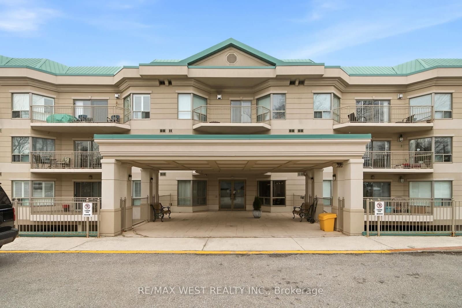 #407 - 24 Chapel Street