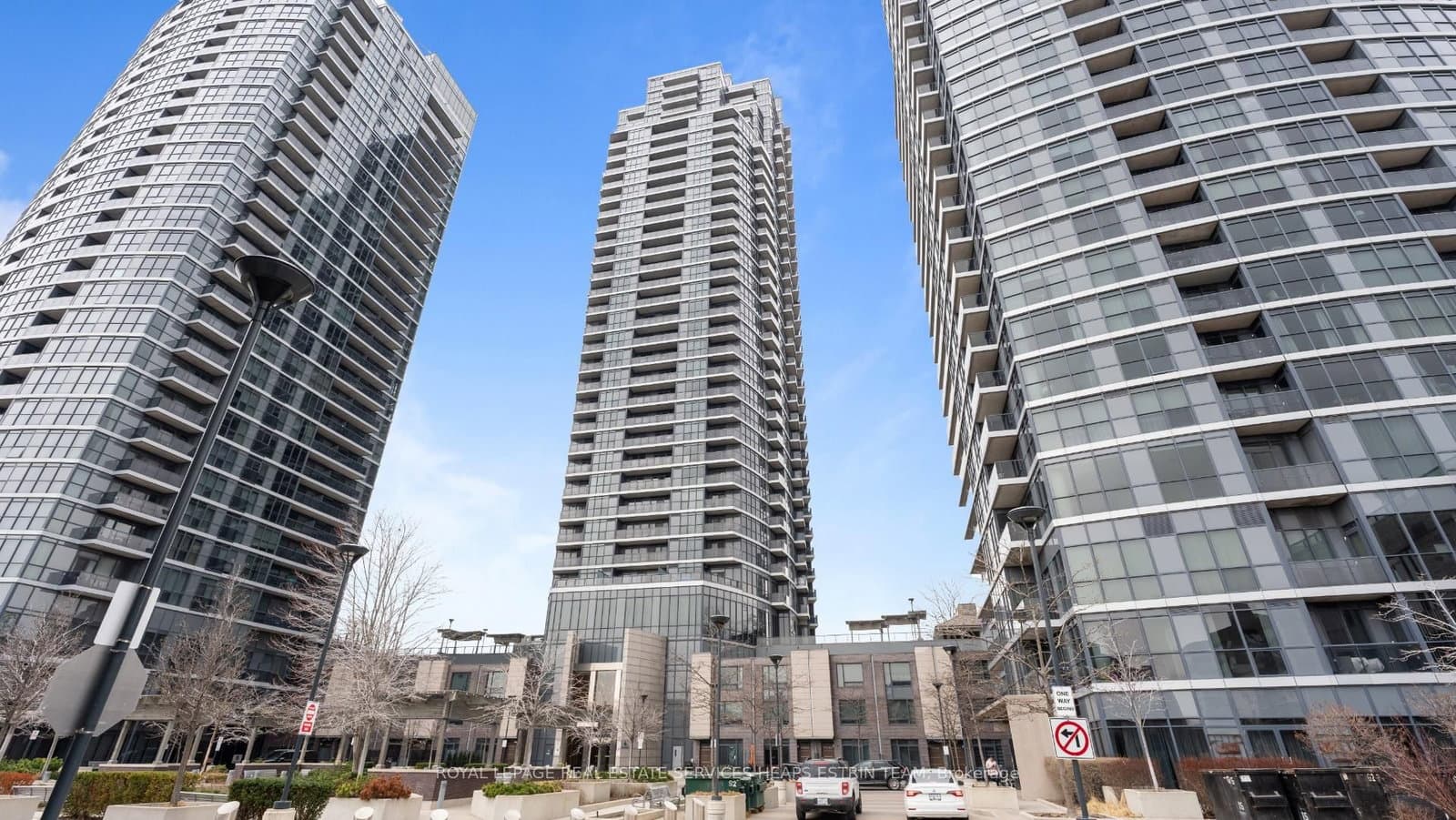 #2607 - 5 Valhalla Inn Road