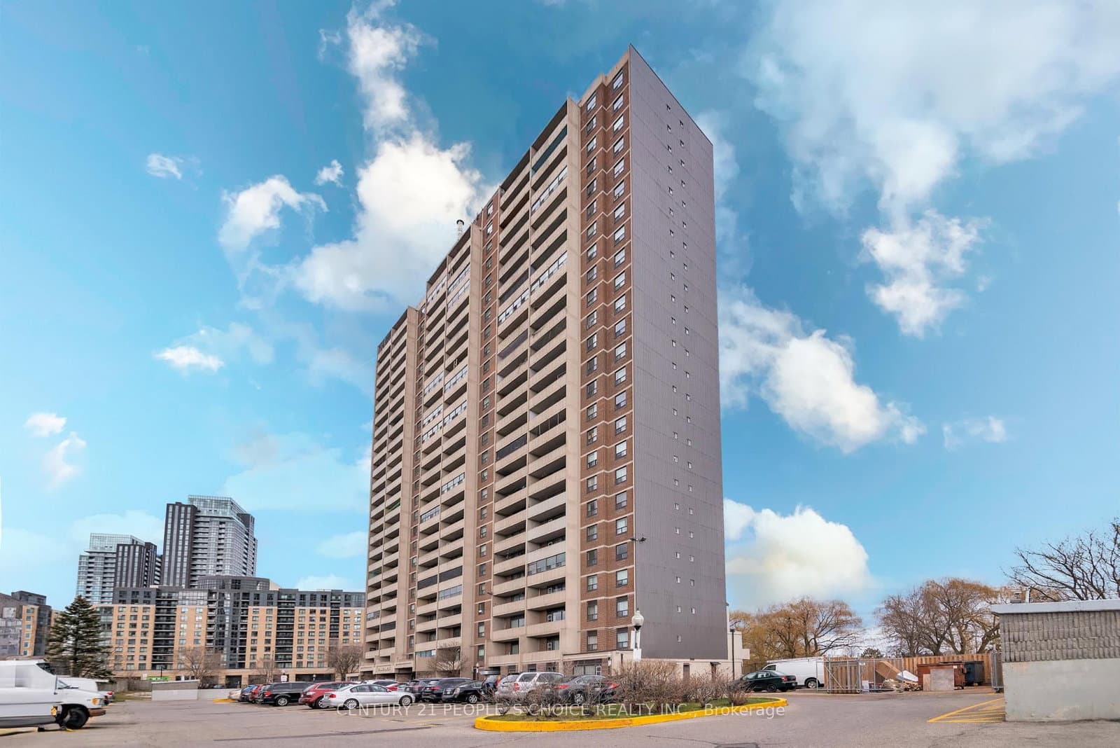 #902 - 3390 Weston Road