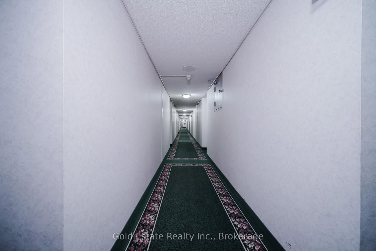 #502 - 18 Knightsbridge Road