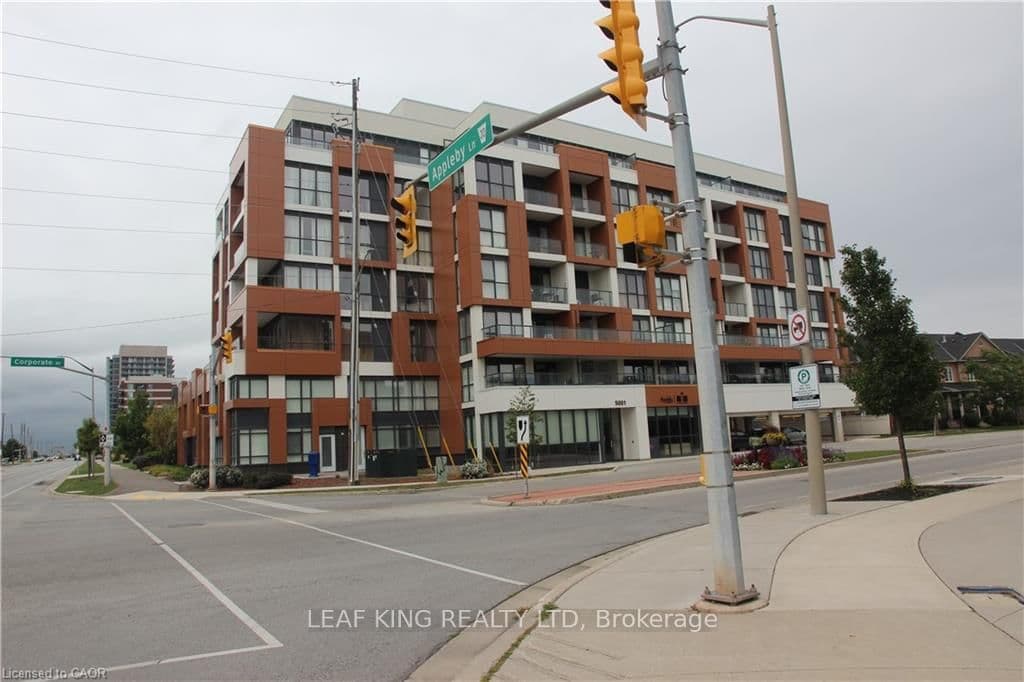 #704 - 5001 Corporate Drive