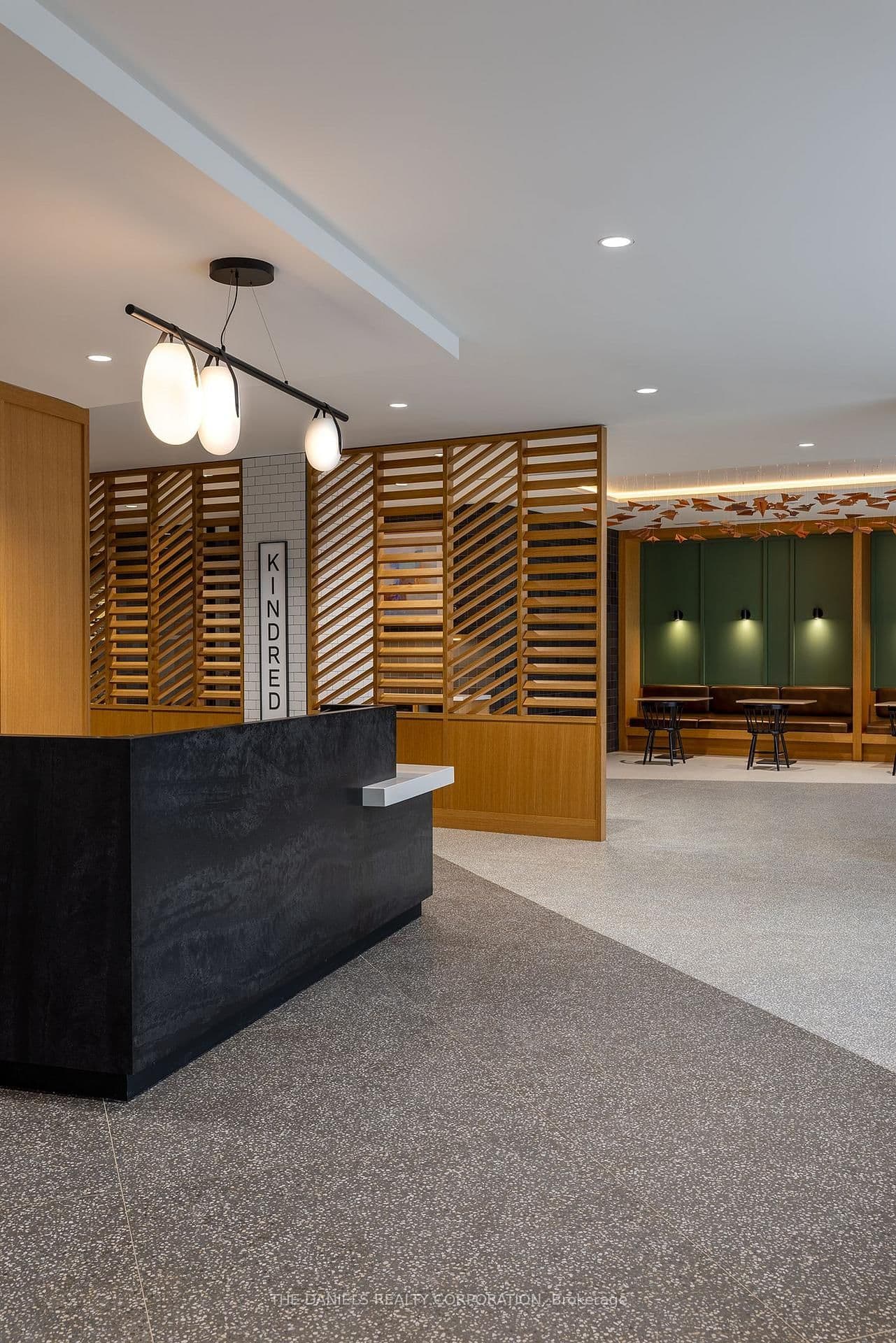 #510 - 2495 Eglinton Avenue W