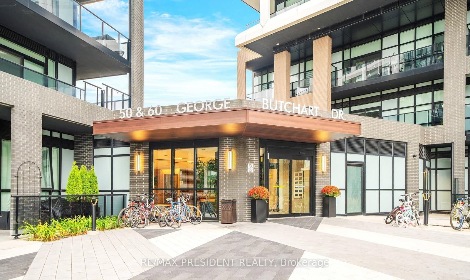 #112 - 60 George Butchart Drive