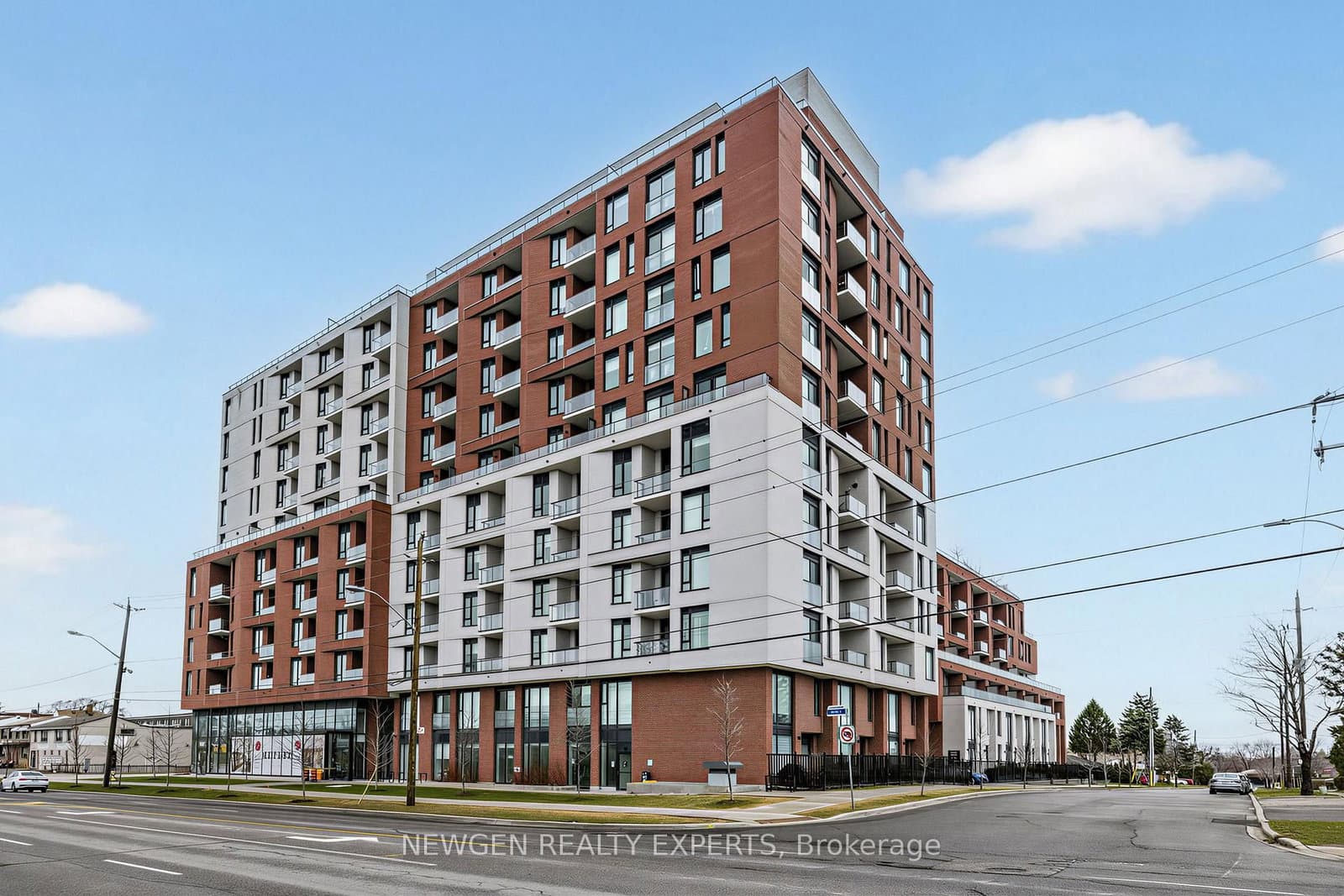 #640 - 3100 Keele Street