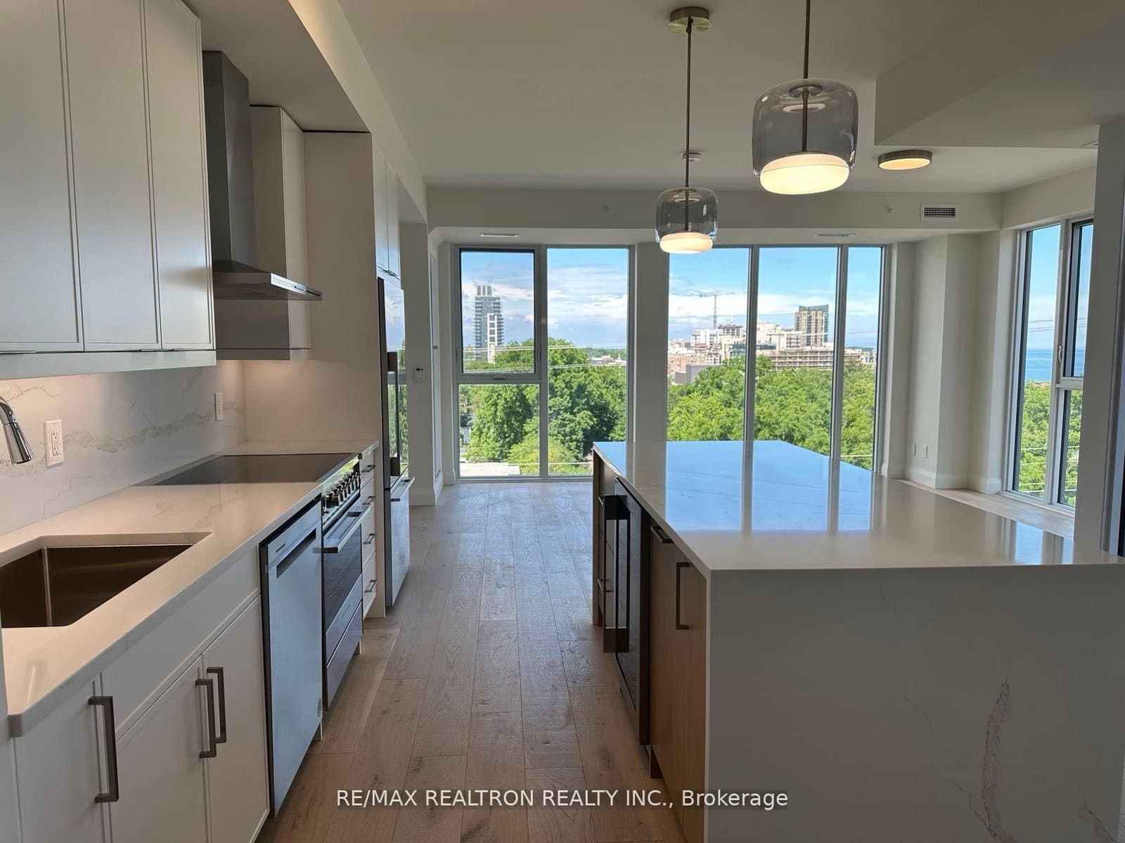 500 Brock Avenue, Unit 1006