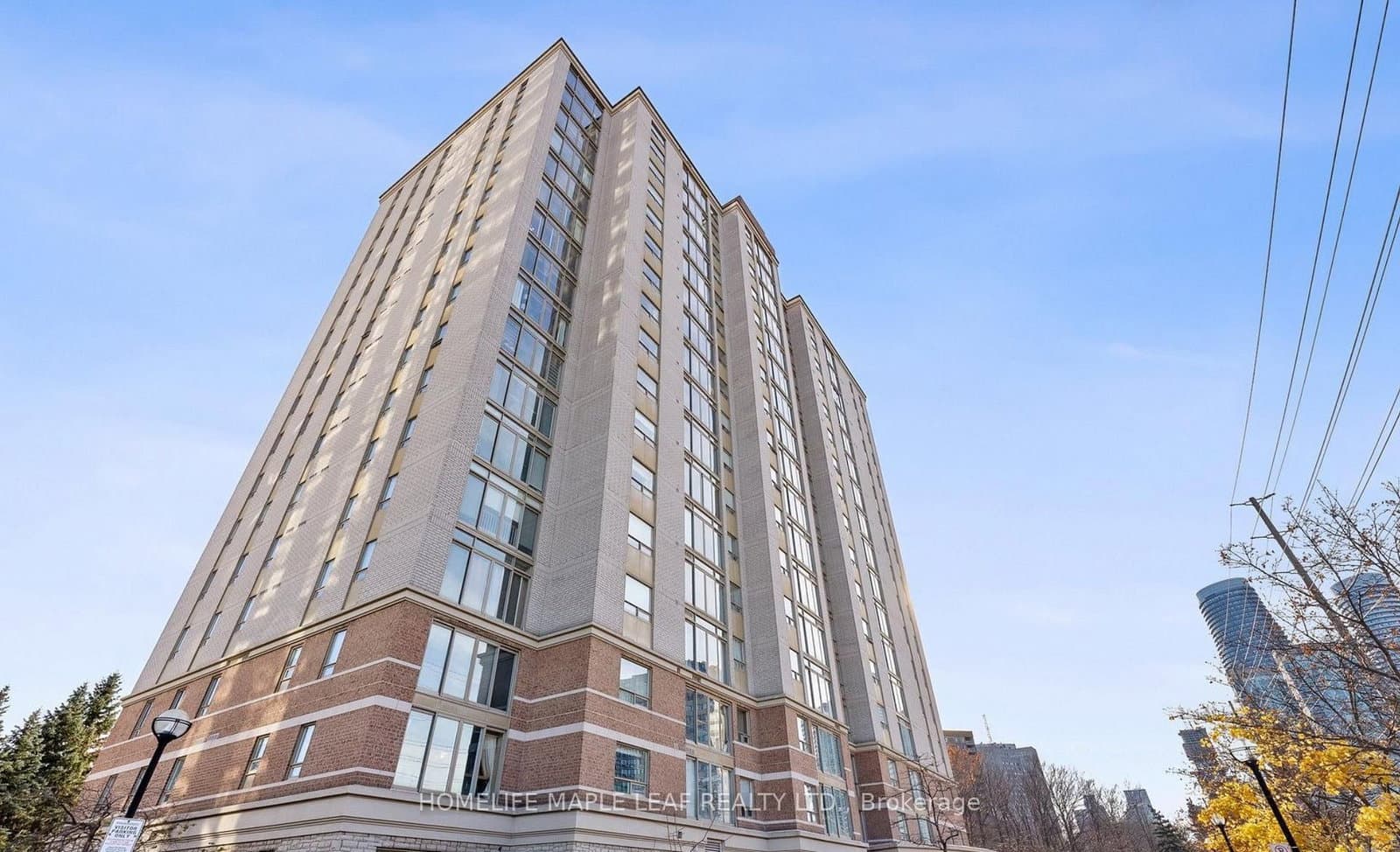 #1304 - 200 Burnhamthorpe Road E