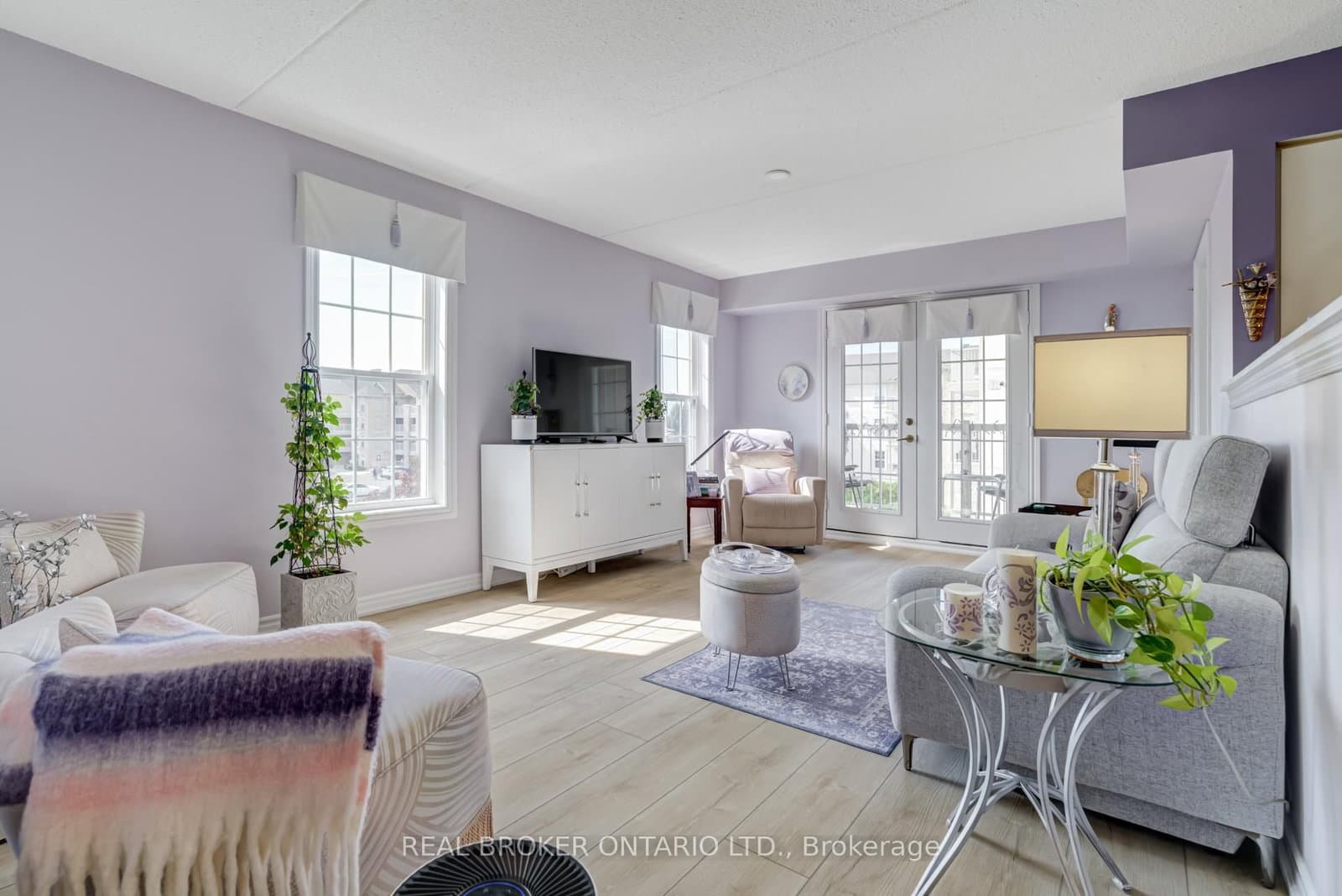 #313 - 1460 Bishops Gate