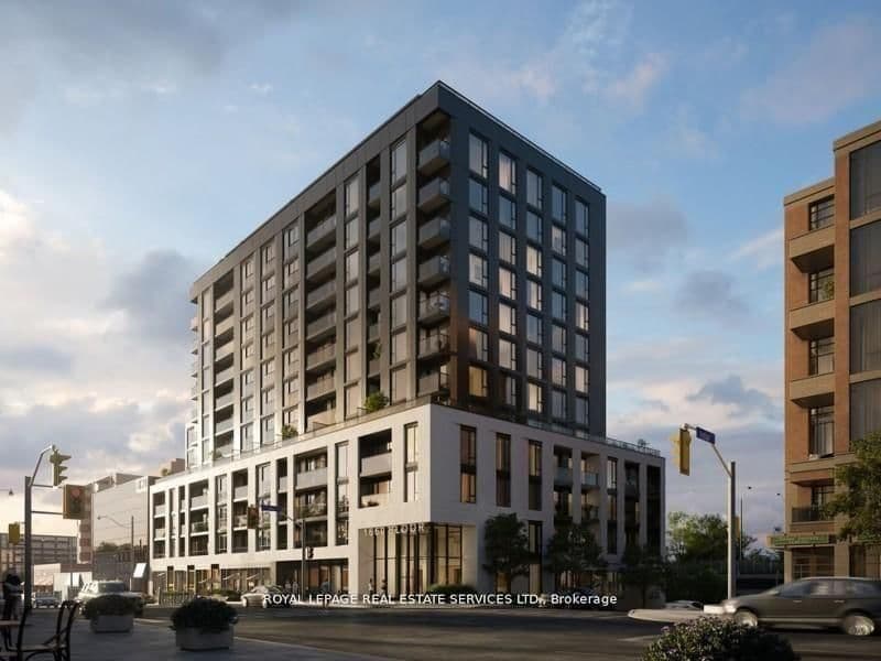 1660 Bloor Street W, Unit 401