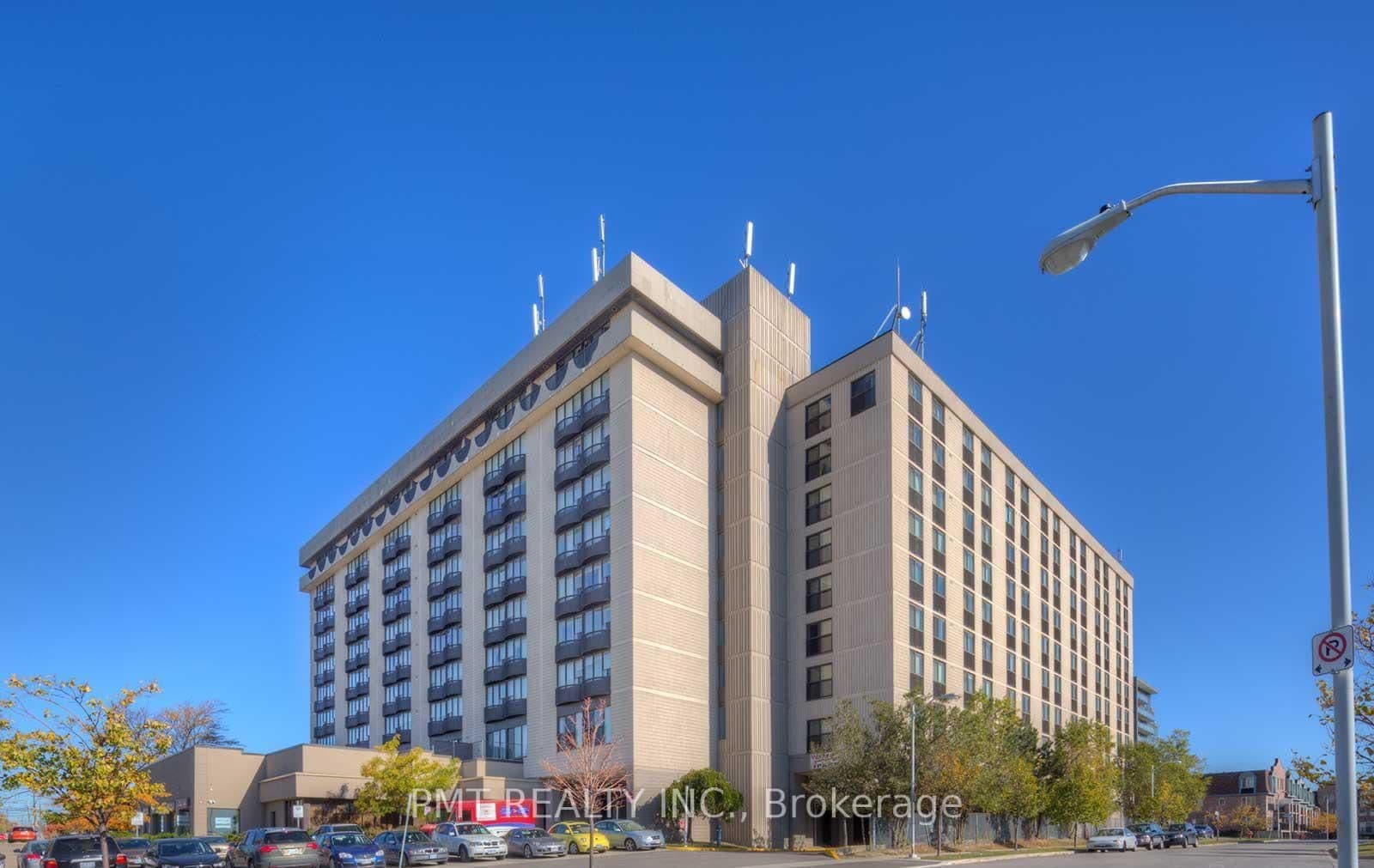 #318 - 2737 Keele Street