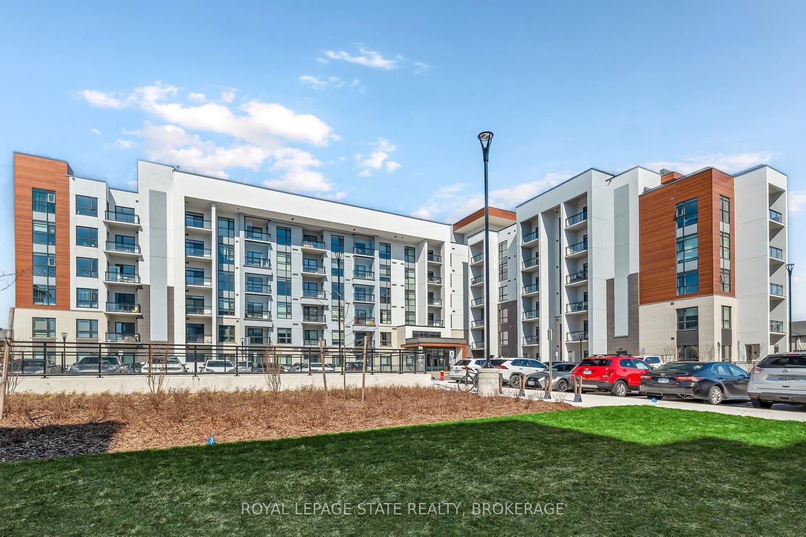 460 GORDON KRANTZ Avenue, Unit 601