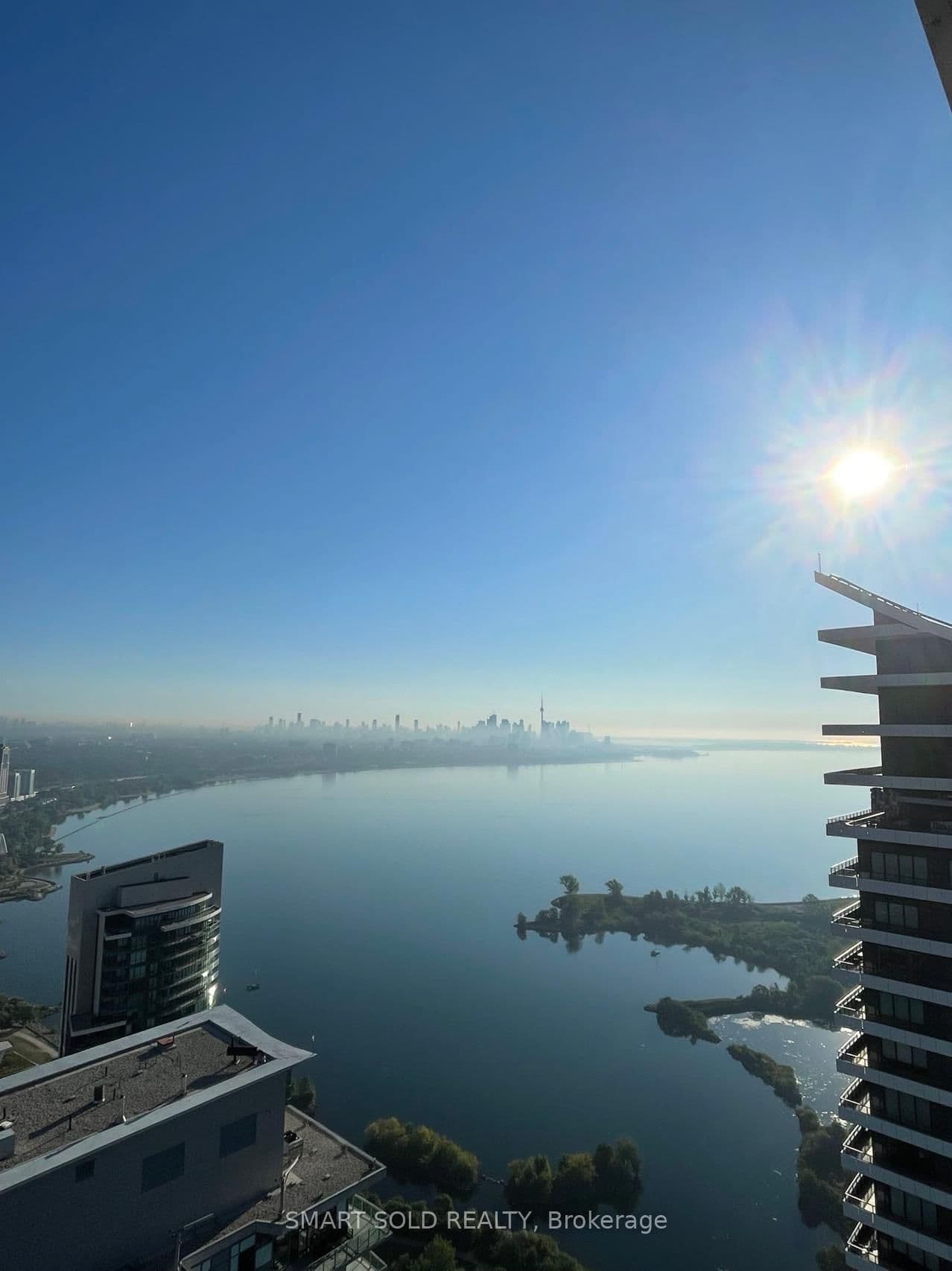 30 Shore Breeze Drive, Unit 5304