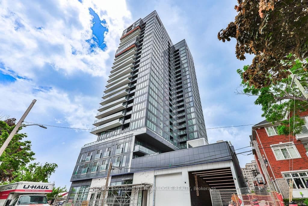 370 Martha Street, Unit 707