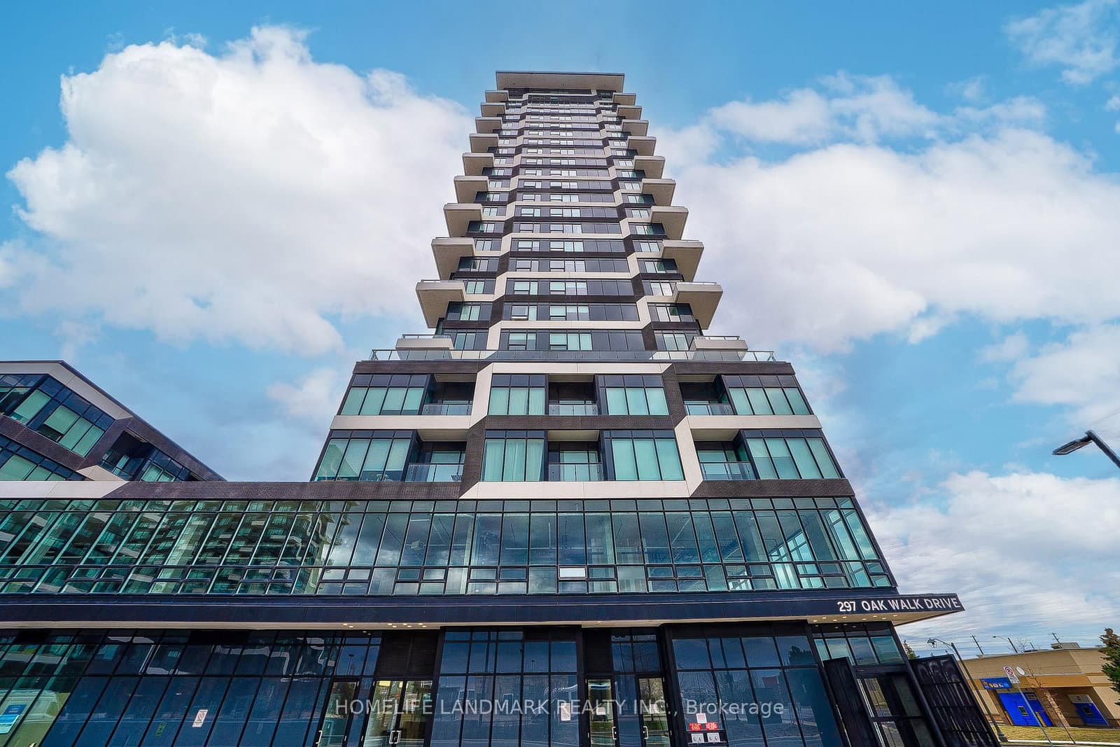 297 Oak Walk Drive, Unit 2008