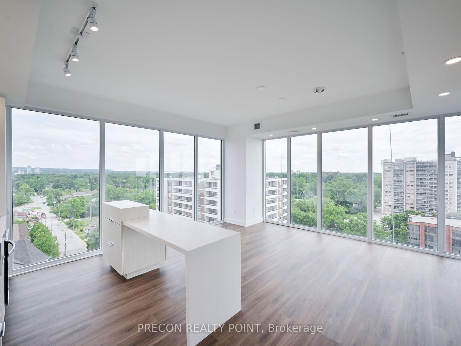 370 Martha Street, Unit 1102