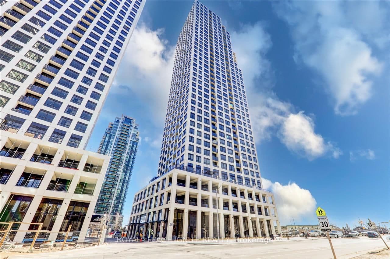 36 Elm Drive, Unit 501