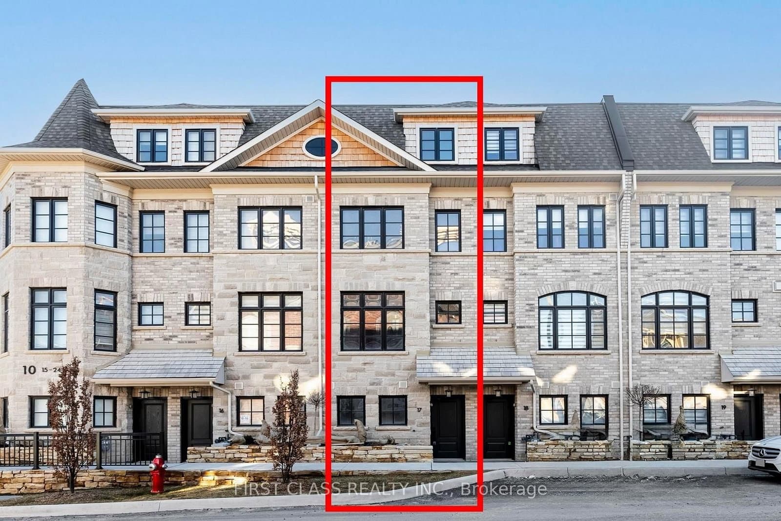 10 Lunar Crescent, Unit 17