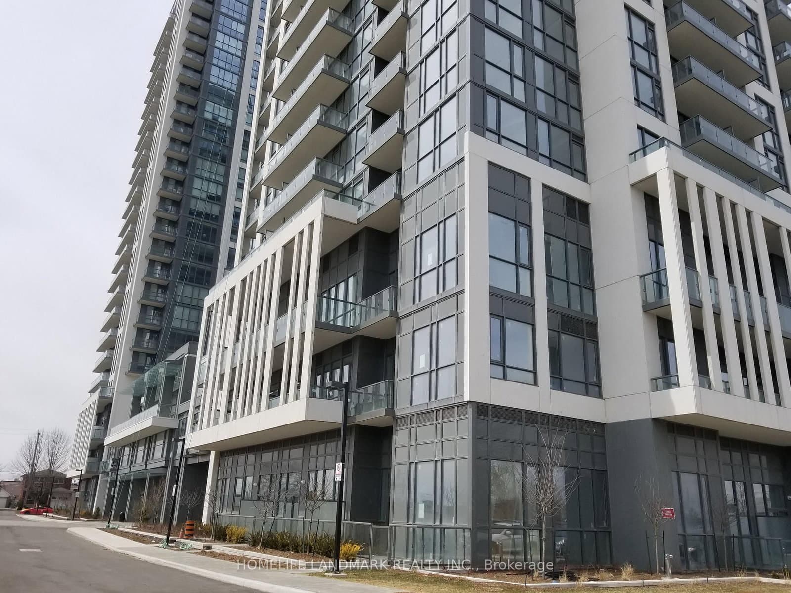 17 Zorra Street, Unit 406