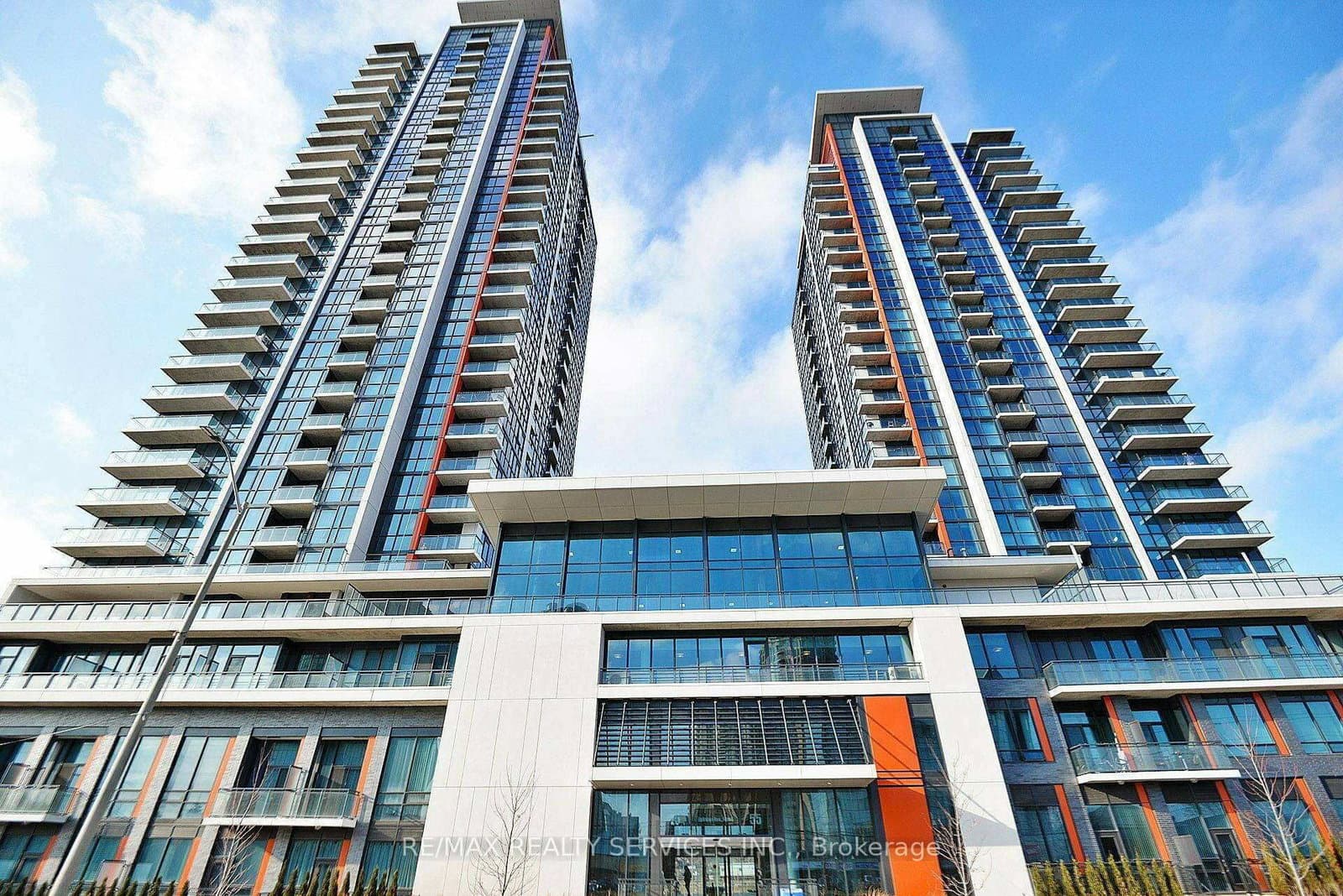 55 Eglinton Avenue W, Unit 803