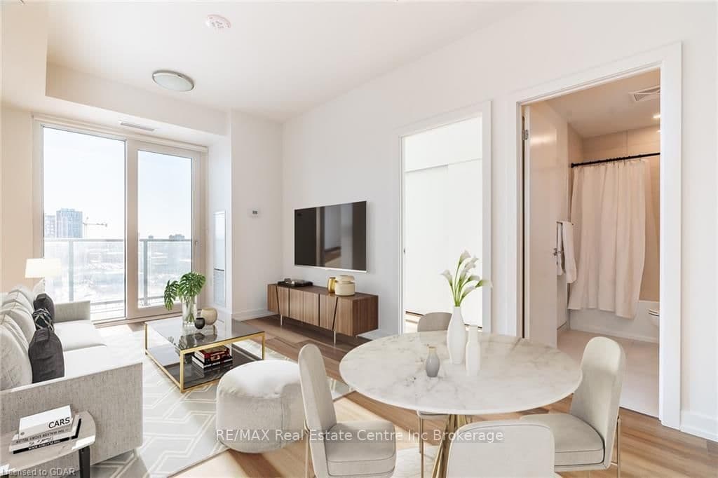 5 WELLINGTON Street S, Unit 1001