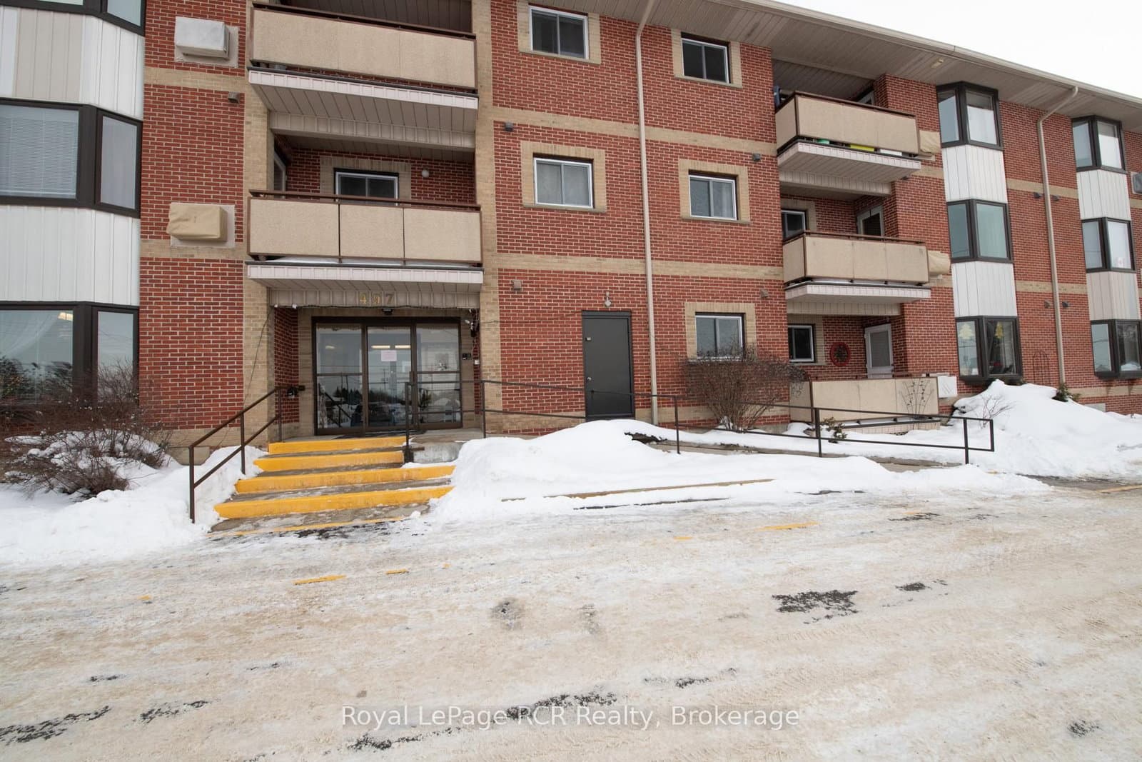 #108 - 497 BIRMINGHAM Street W