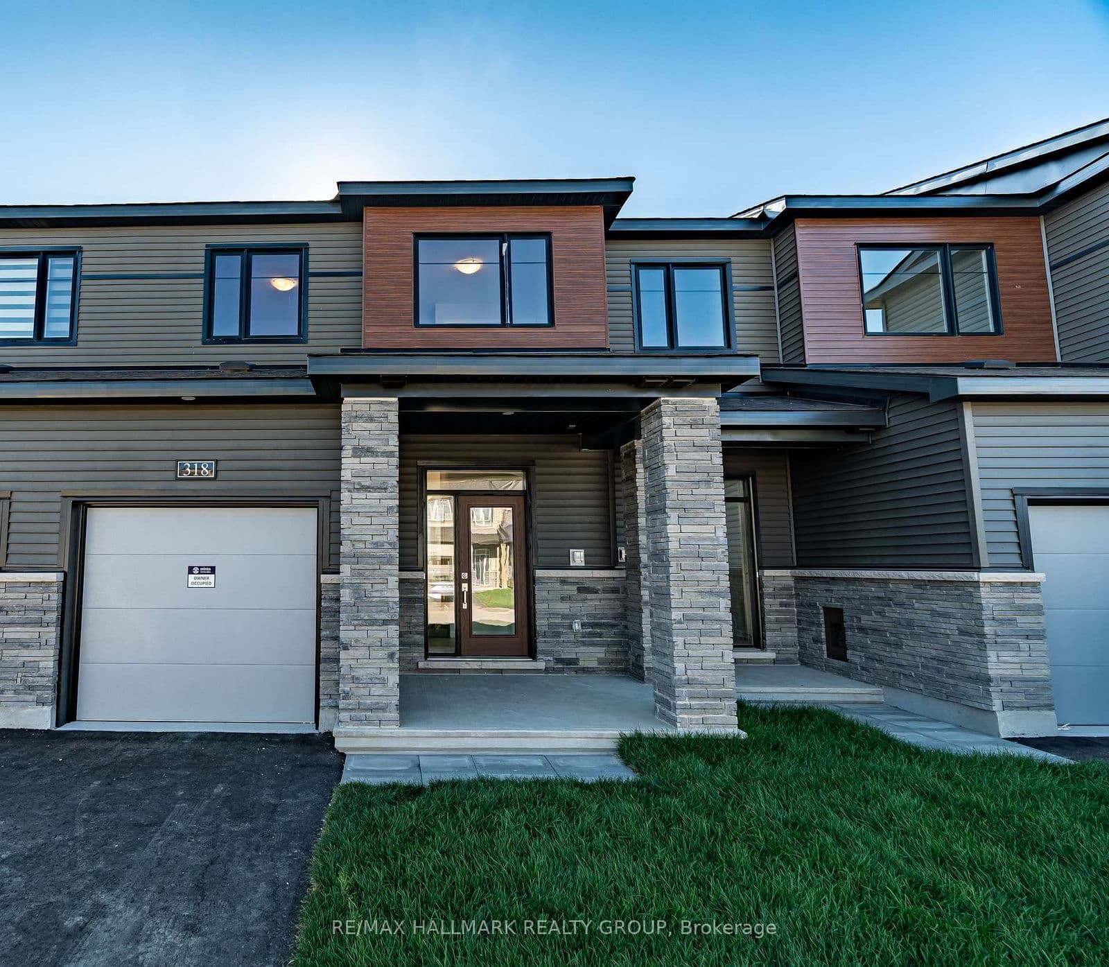 318 Blossom Pass Terrace