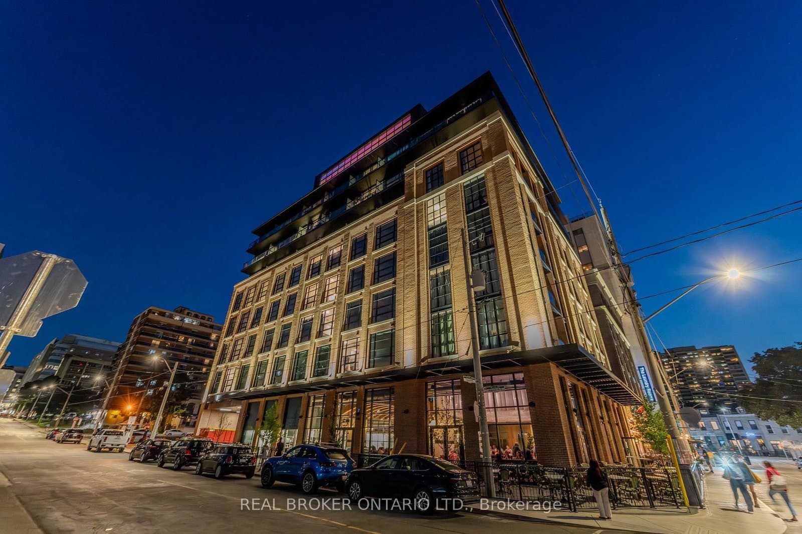 24 Augusta Street, Unit 802