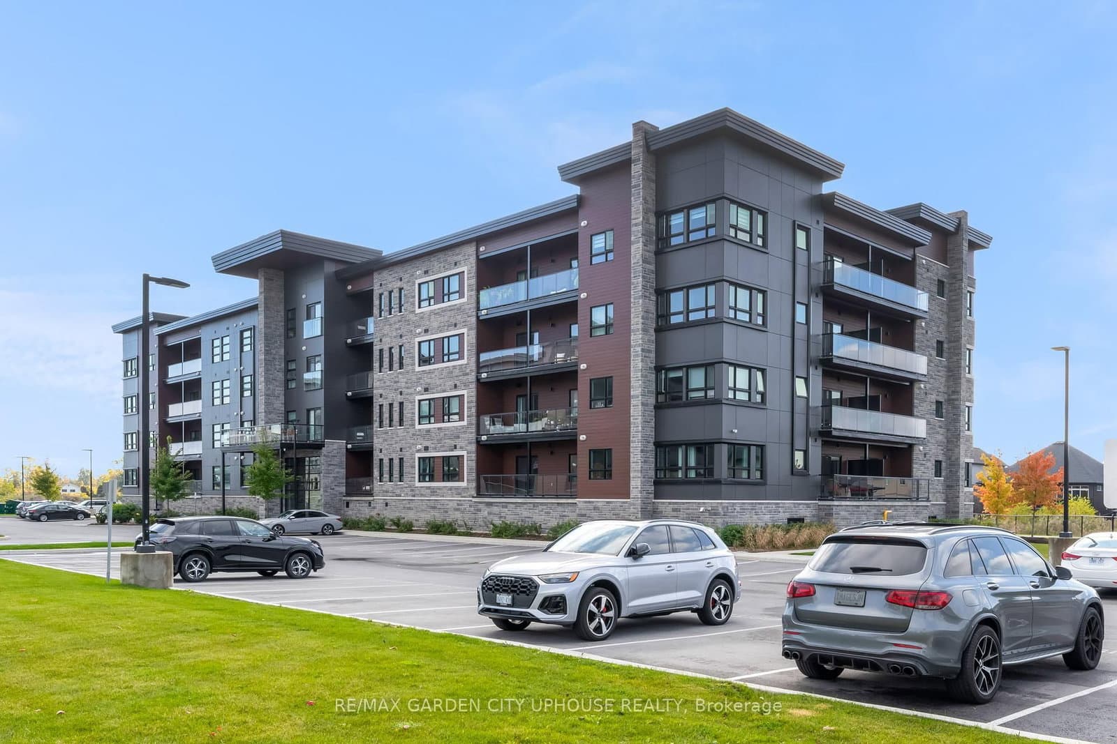 118 Summersides Boulevard, Unit 408