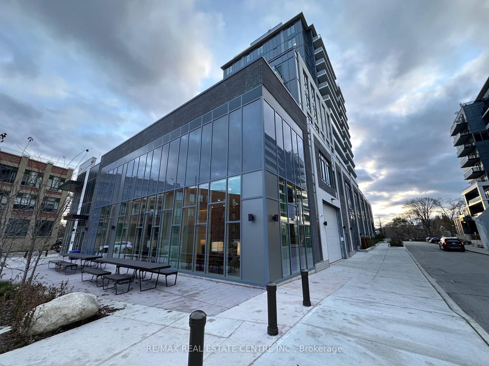 #1403 - 93 Arthur Street S