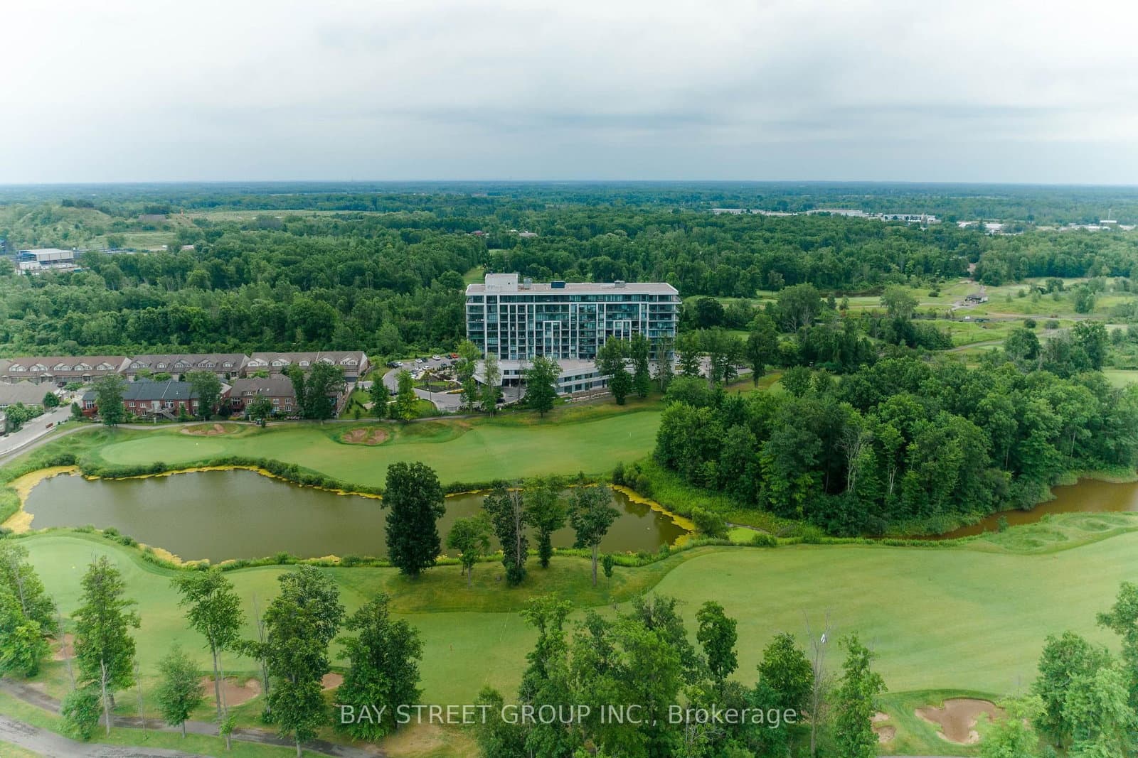 7711 GREEN VISTA Gate, Unit 901