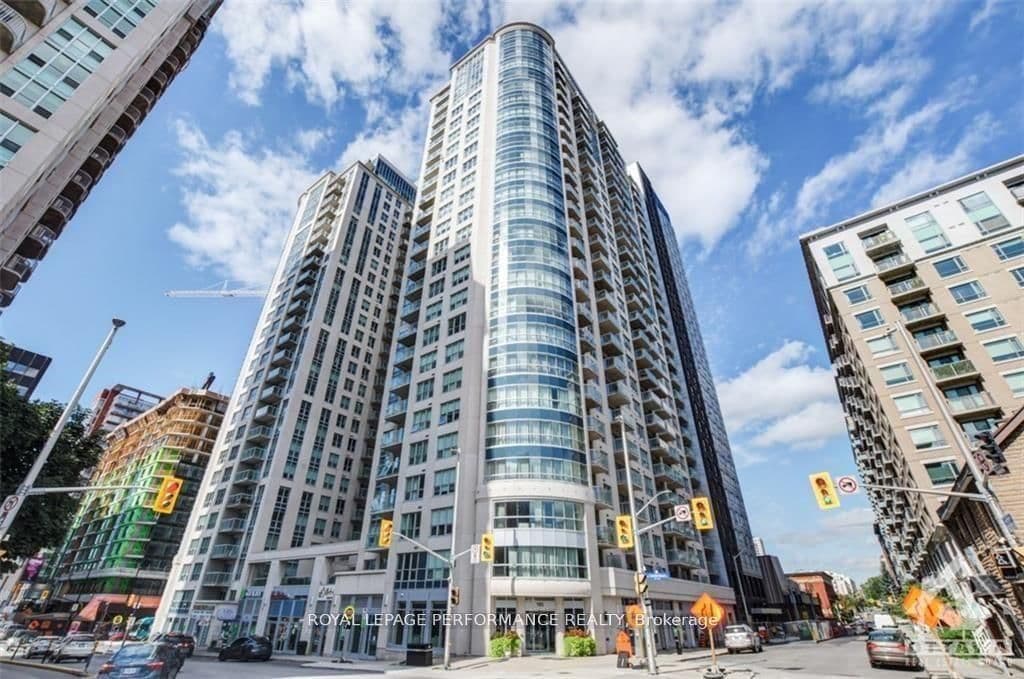 195 BESSERER Street, Unit 805