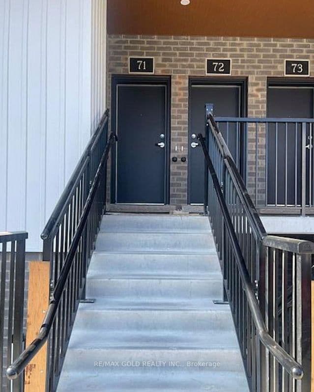 405 MYERS Road N, Unit 71