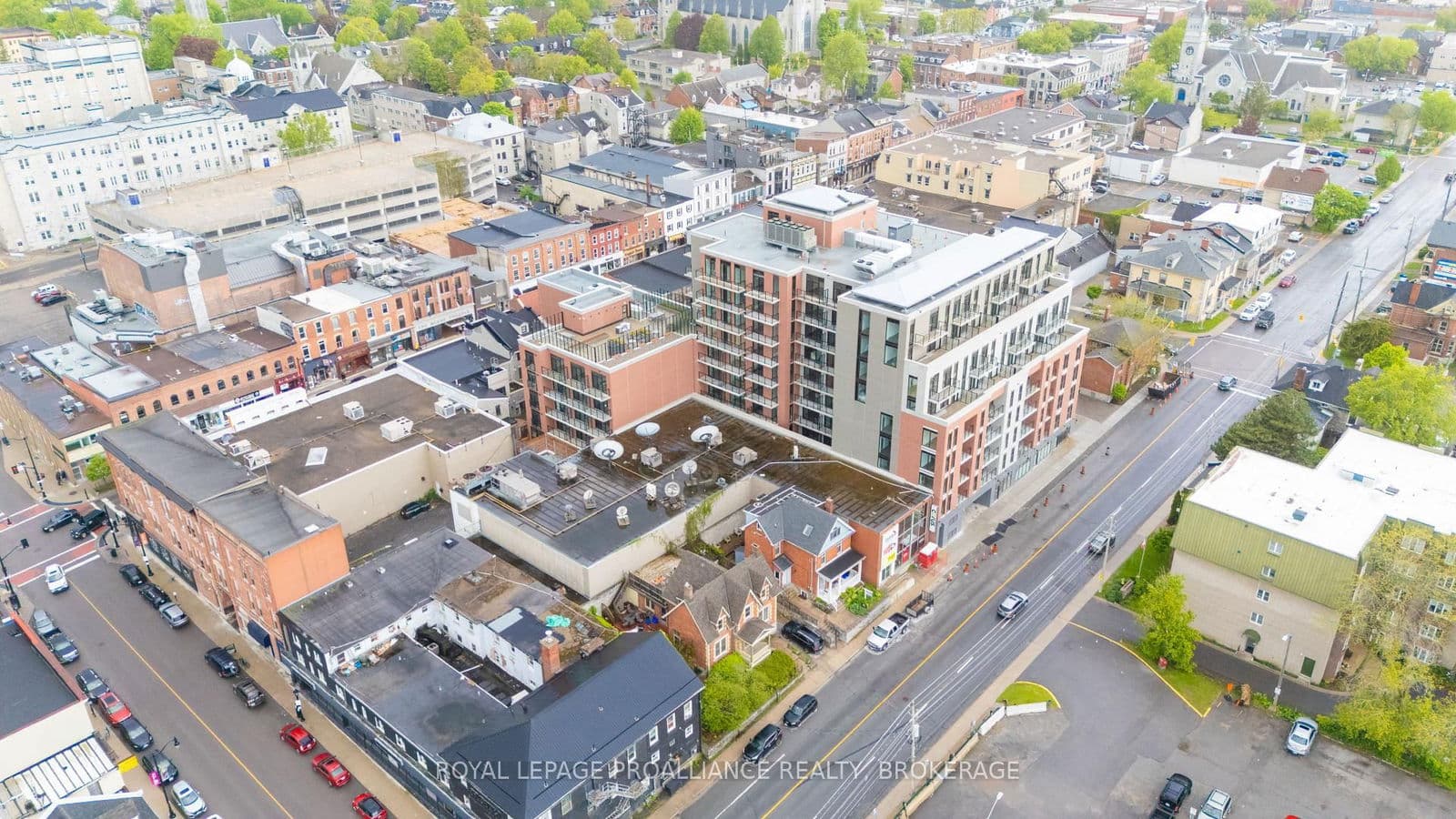 #909 - 223 Princess Street