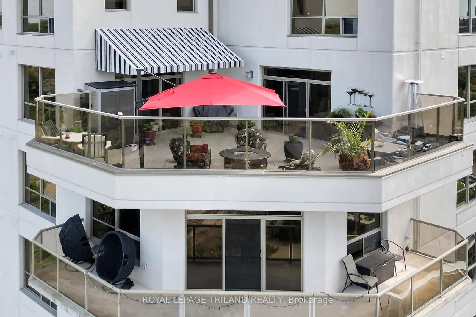 250 Pall Mall Street, Unit 1206