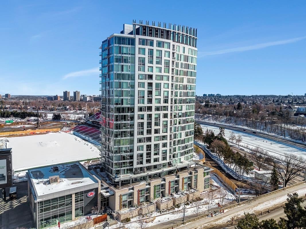 #104 - 1035 Bank Street