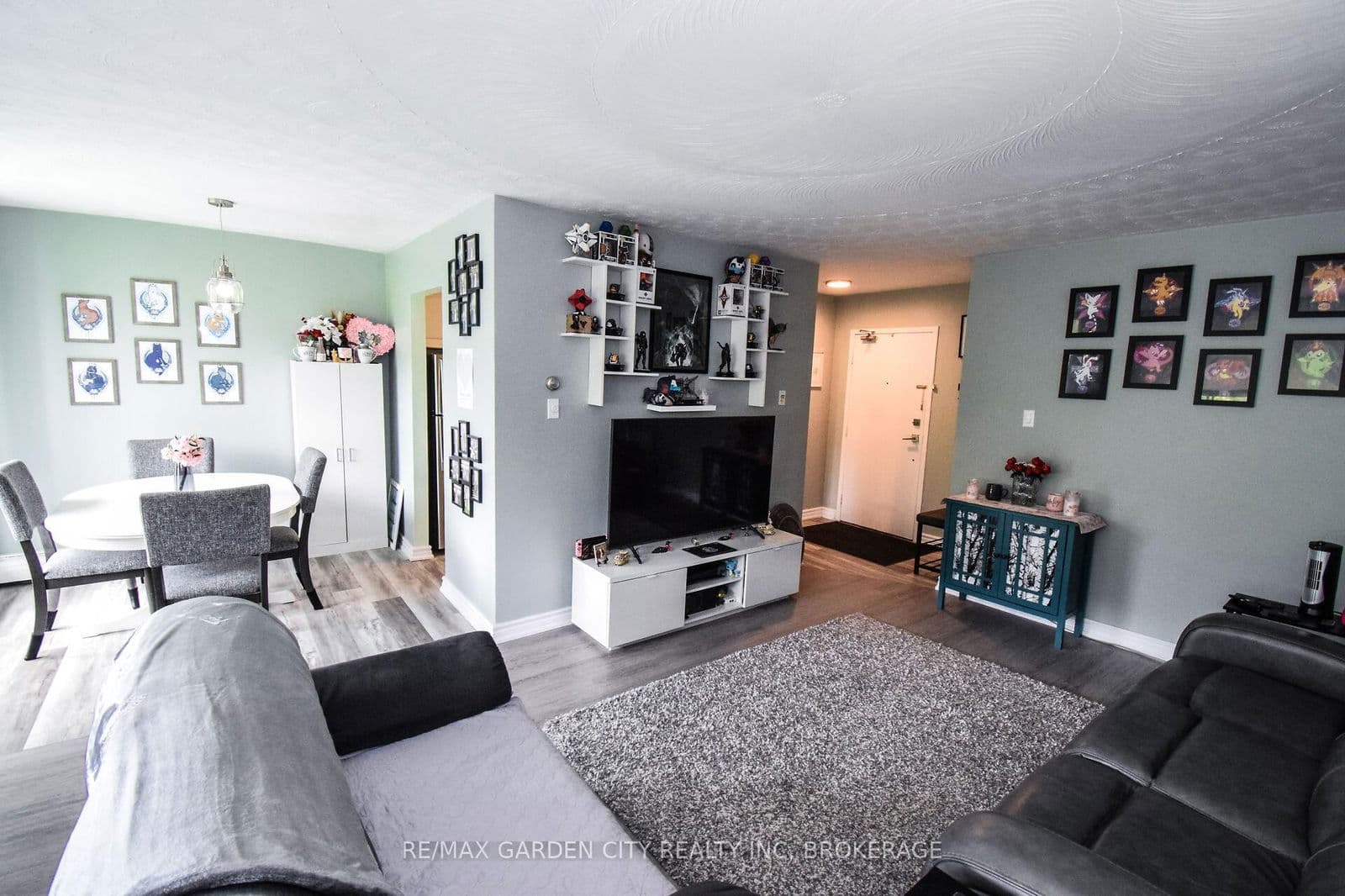 #811 - 359 GENEVA Street