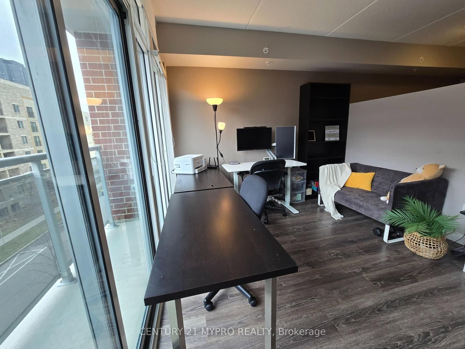 #416 - 308 Lester Street