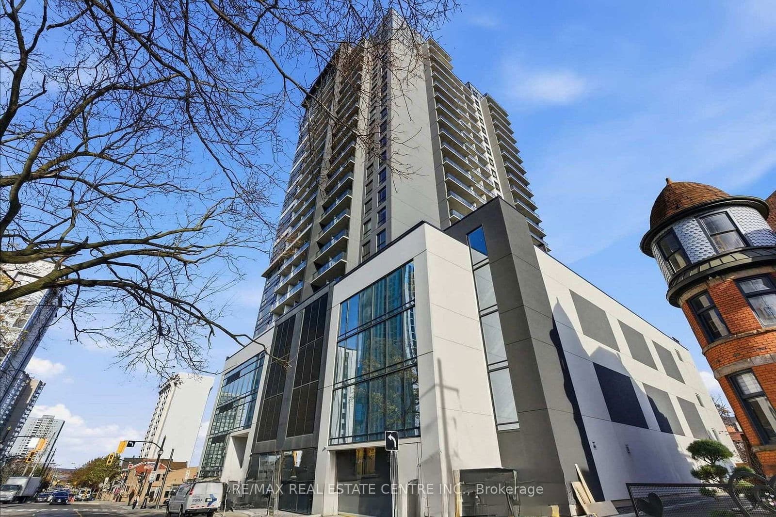 15 Queen Street S, Unit 2008