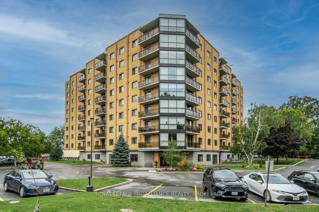 #606 - 120 Barrett Court