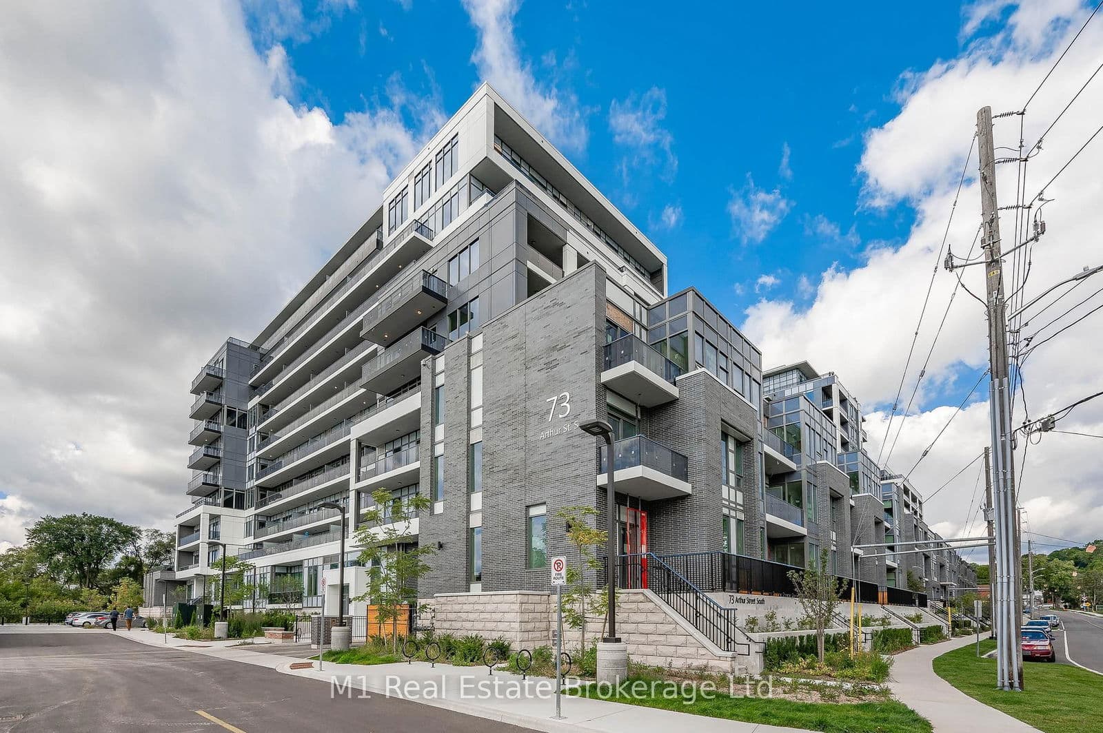 #RRC1 - 73 Arthur Street S