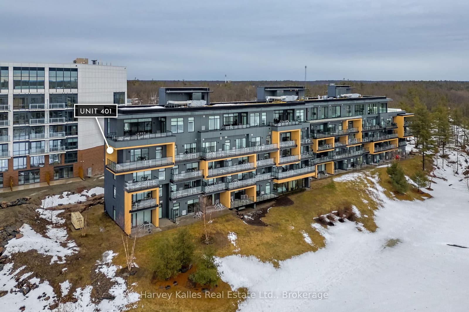 120 Carrick Trail, Unit 401