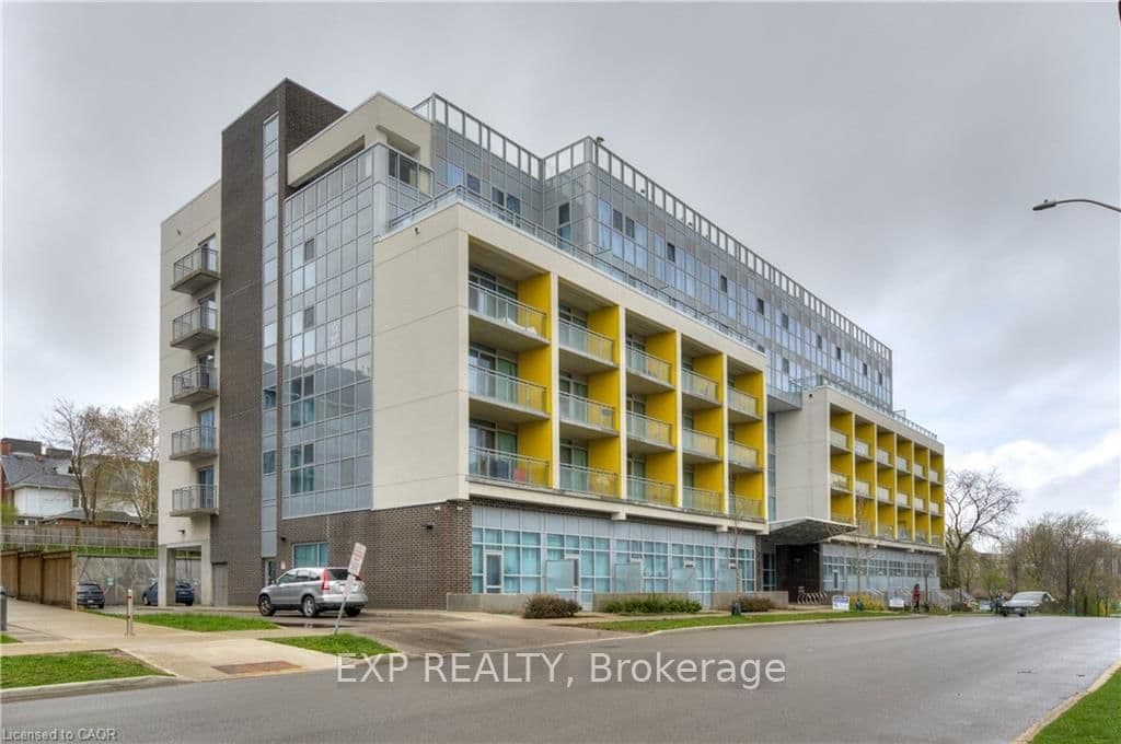 #607 - 257 Hemlock Street