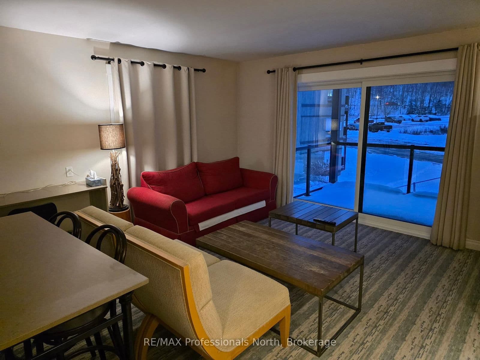 #54-207 - 1235 Deerhurst Drive