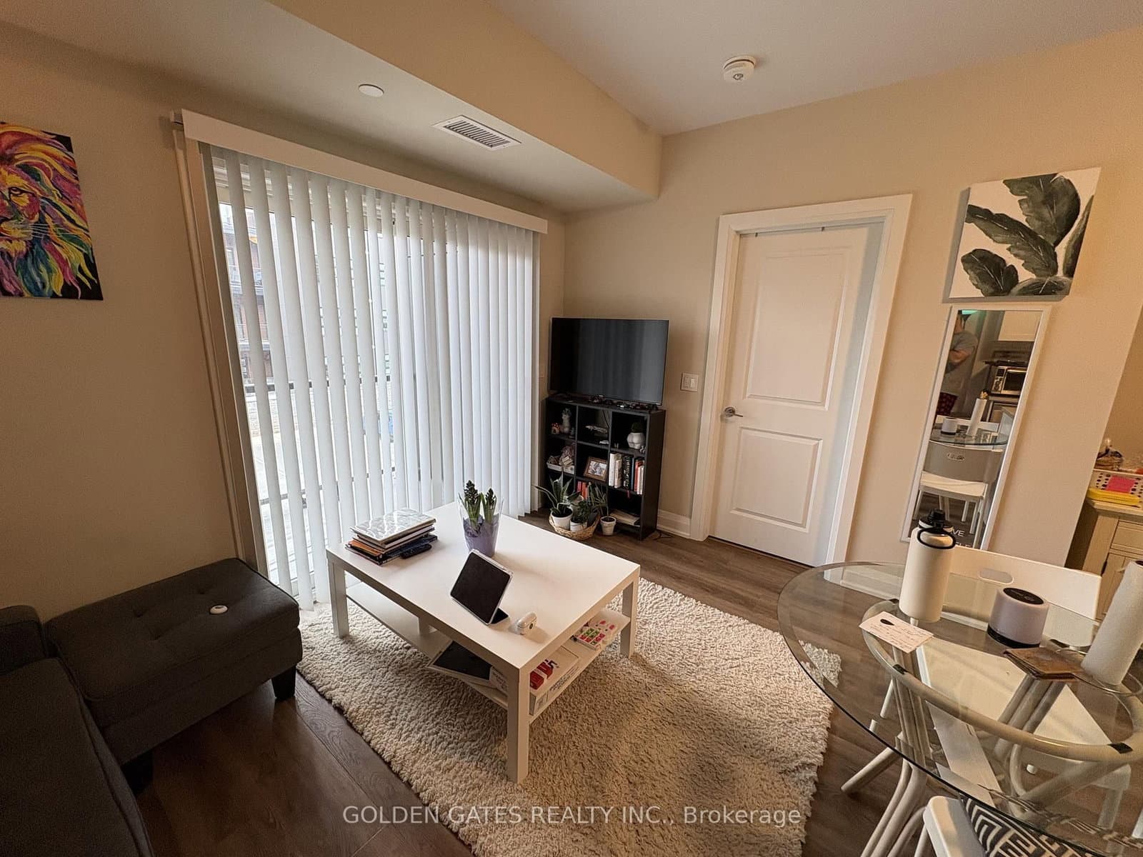 118 Summersides Boulevard, Unit 201