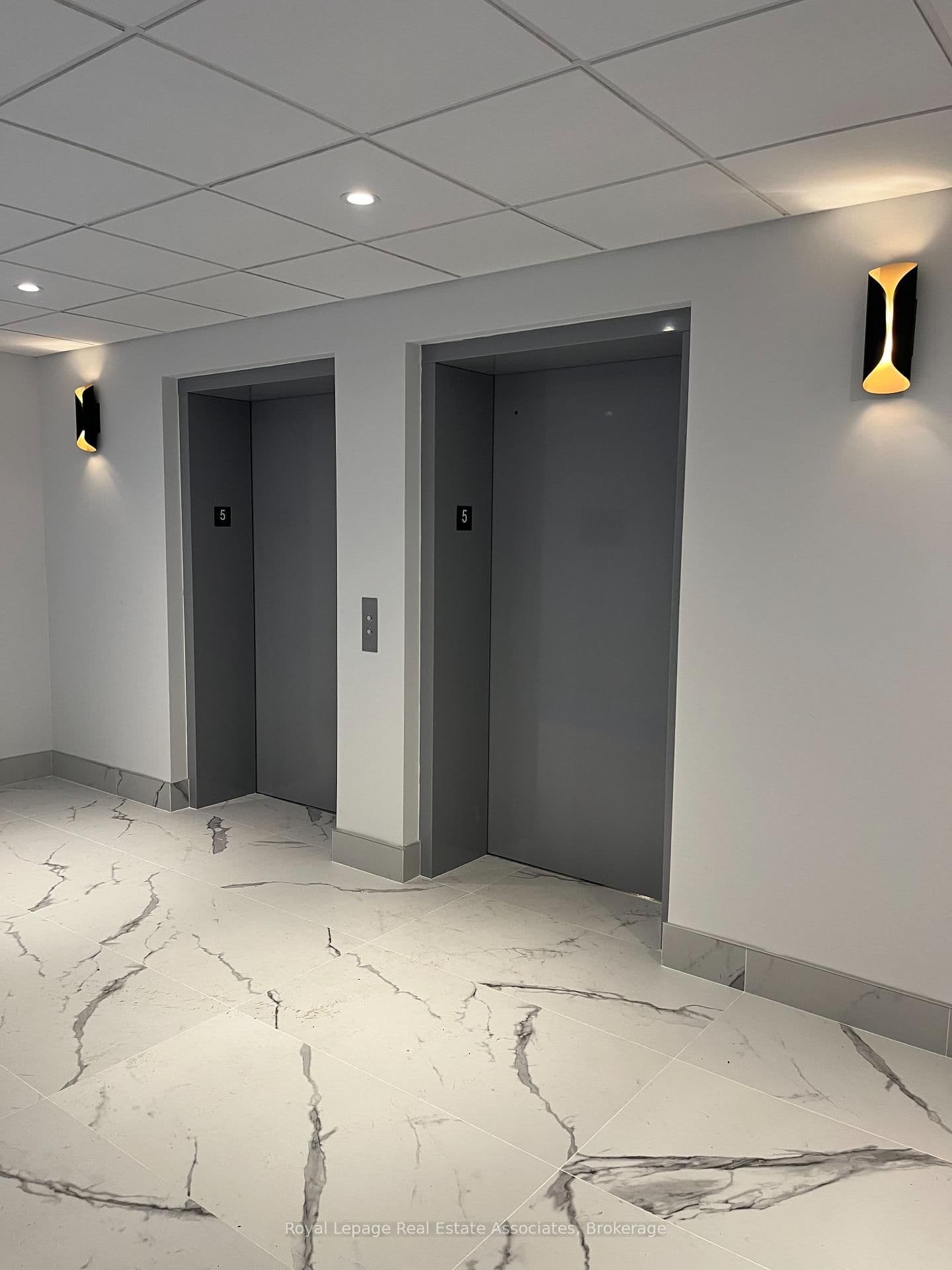 1936 Rymal Road E, Unit 502