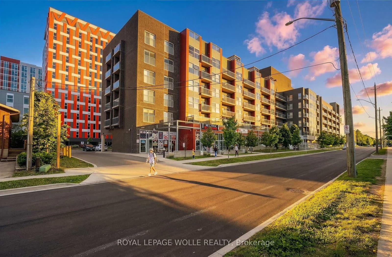 #201 - 251 Hemlock Street