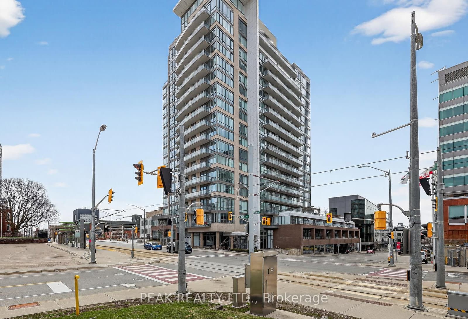 #1006 - 85 Duke Street W