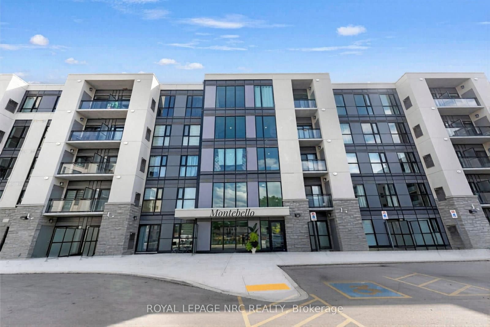 #LP45 - 50 Herrick Avenue